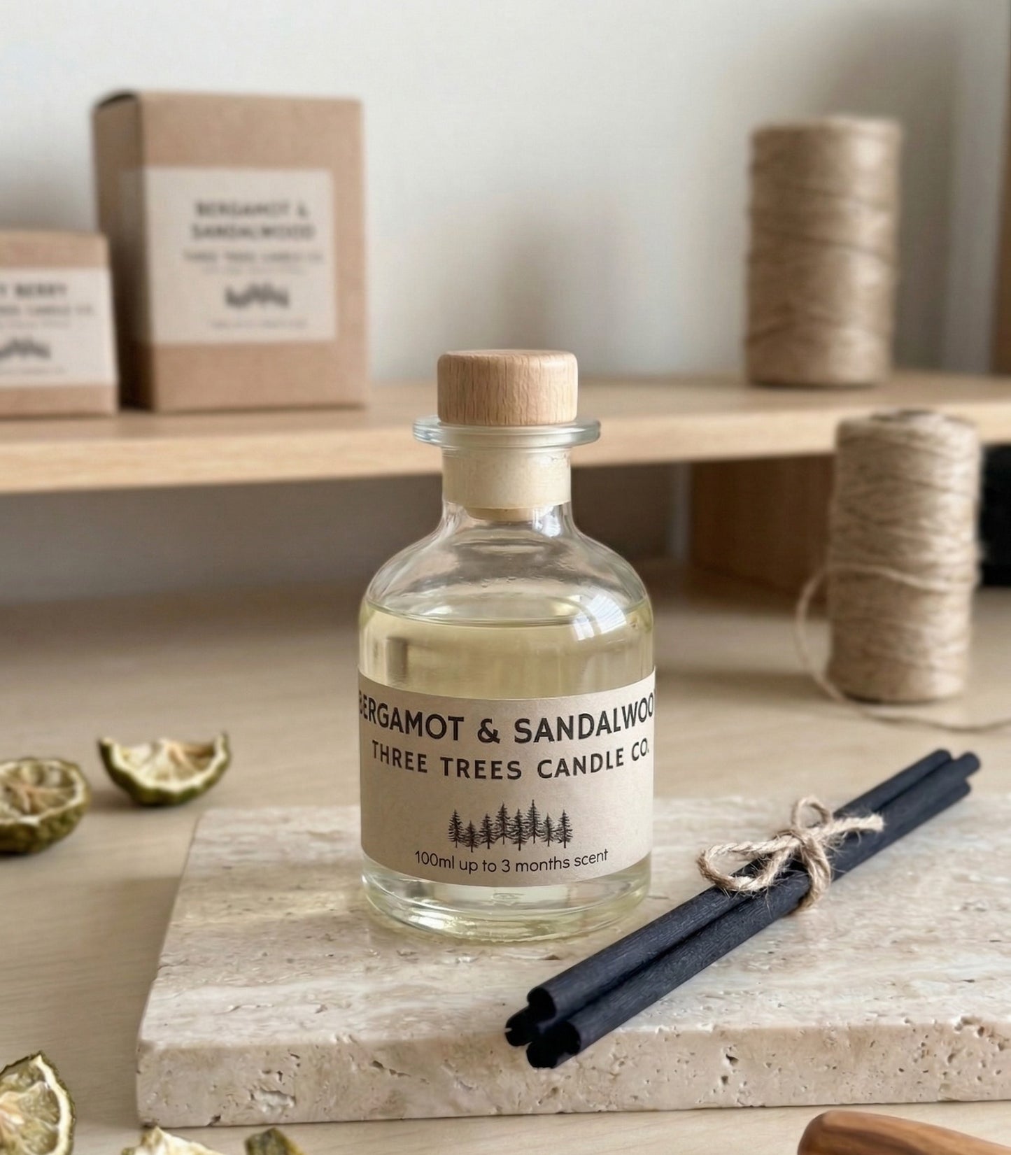 Bergamot and Sandalwood Candle – Citrus & Woody Scent