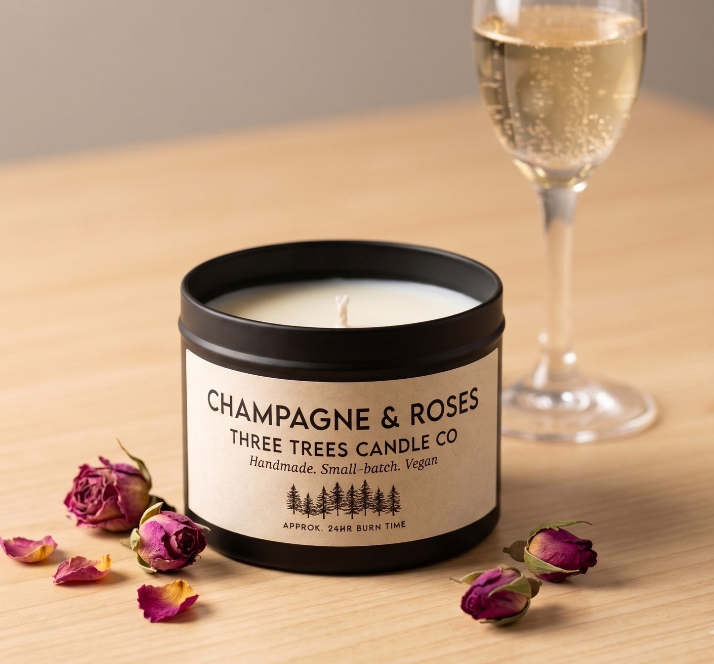 Champagne & Roses Scented Soy Wax Candle – Opulent & Floral