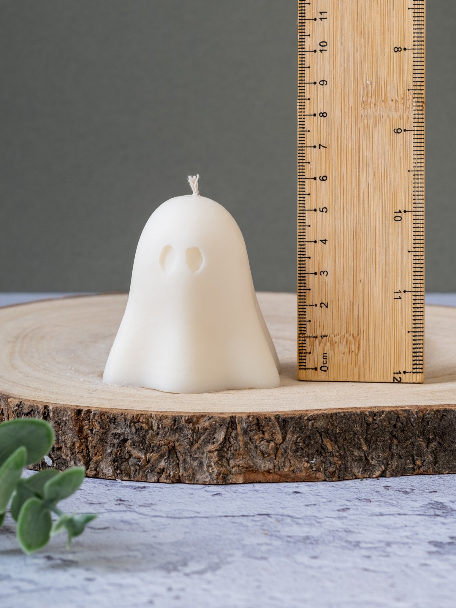 small ghost candle showing height