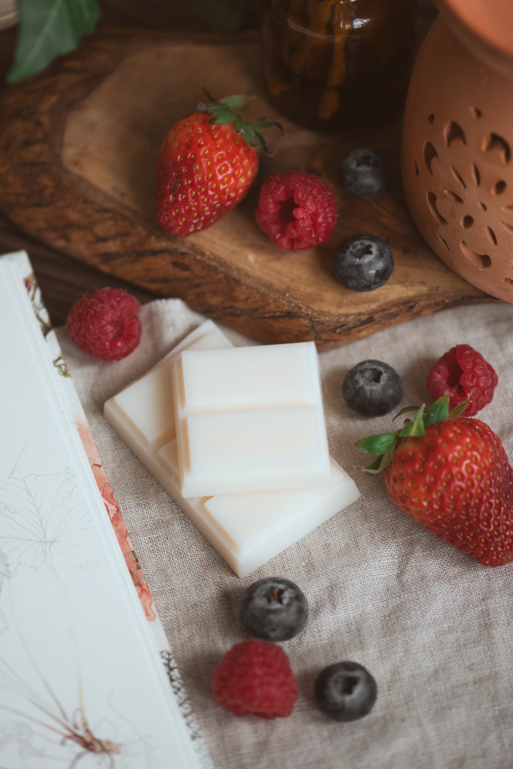 Very berry scented soy wax melt